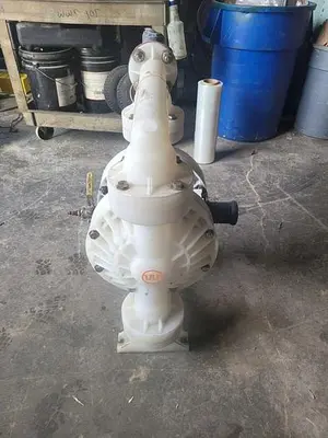 USED WILDEN 2'' DOUBLE DIAPHRAGM PUMP