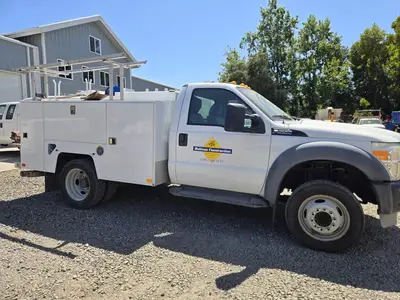 USED 2012 FORD F-550