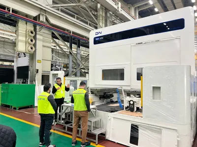 DN SOLUTIONS DHF 1250 5-Axis Horizontal Machining Centers | Machine Tool Specialties (4)