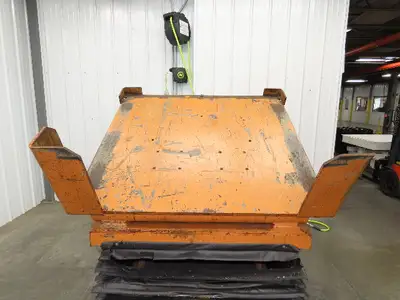 Airfloat Pneumatic Lift Tilt Table Tote Tipper 6000lbs 30° Degree 55x50" Top