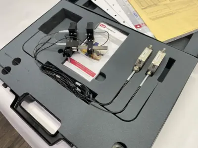 New | in-Stock Instron Biaxial and Averaging Axial Clip-On Extensometer 1" Test Equipment - Other Michigan US | Maverick Industrial Sales #1507271