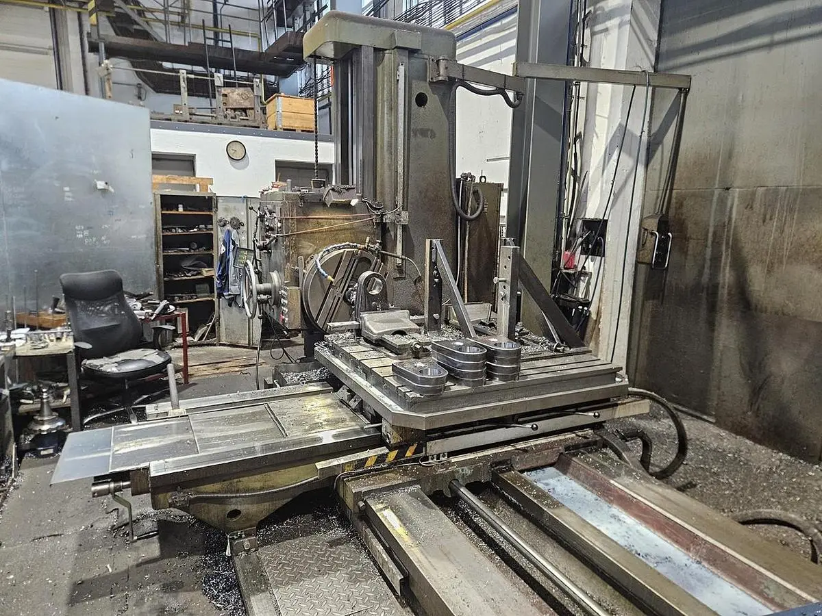 Used 1987 TOS W 100 A Horizontal Table Type Boring Mills CZ | Amaron s.r.o. #1550100