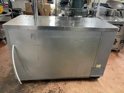 New | in-Stock Beverage Air Used Beverage Air DD58G-1 Stainless Steel Kegerator/Glass Door Refrigerator 115V Beer Equipment Illinois US | Falcon Restaurant Supply #1375699