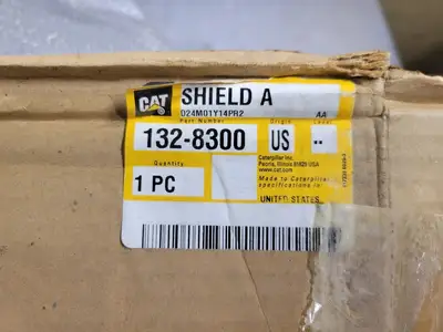 NEW CATERPILLAR 132-8300