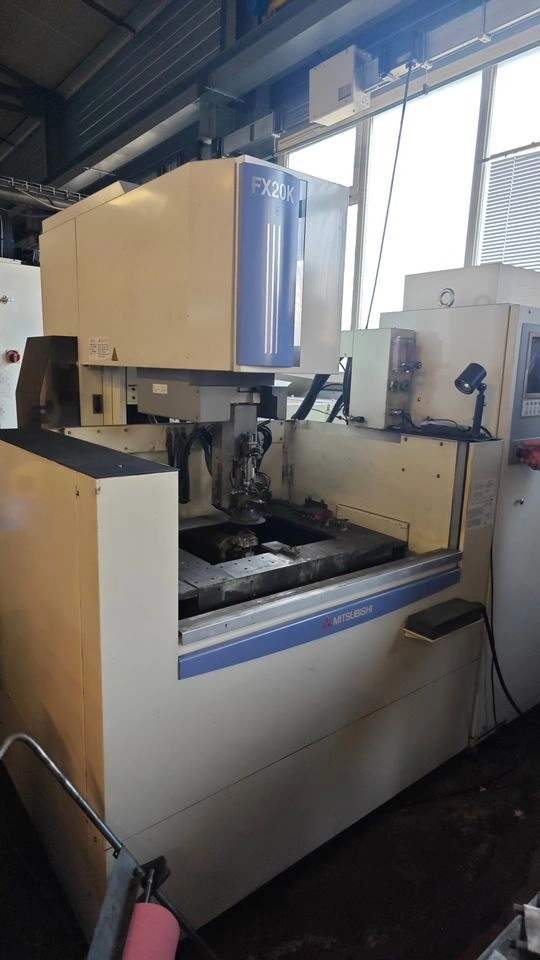 MITSUBISHI Wire Eroder, in good condition