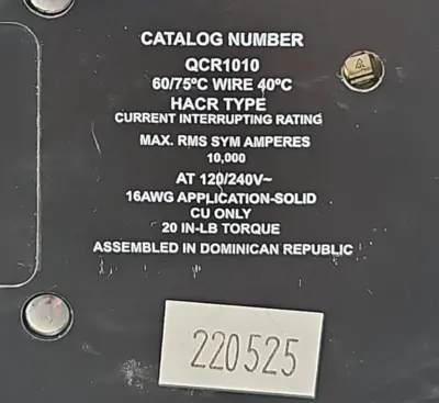 Eaton QCR1010 1 Pole 10 Amp 120/240 V Circuit Breaker (BIN3.4.4)