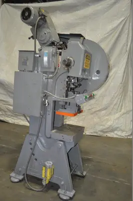 USED L & J 27