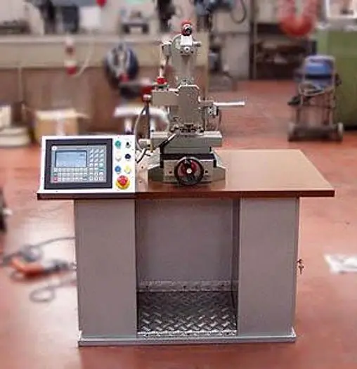 Used _UNKNOWN_ _UNKNOWN_ Diamond Faceting | Gold Machinery #439730