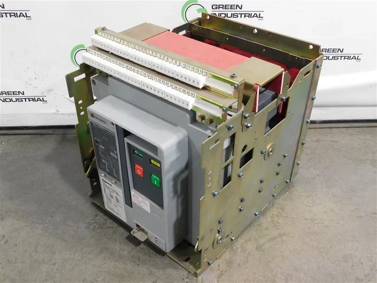 Used CUTLER HAMMER MDS616 Circuit Breakers Wisconsin US | Green Industrial #674136