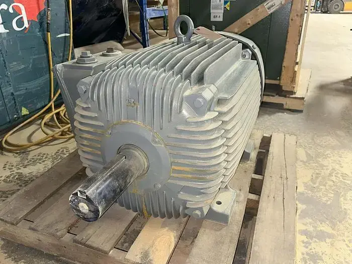 2007 WEG ELECTRIC MOTOR, 200 HP, 575V, 1780 RPM, FRAME 447T