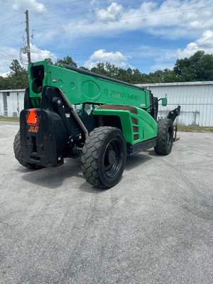 USED 2017 JLG 1255