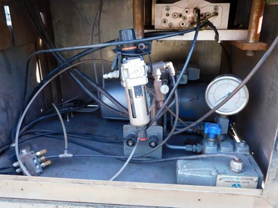 USED CAVALLA POWDER PRESSS AN 9
