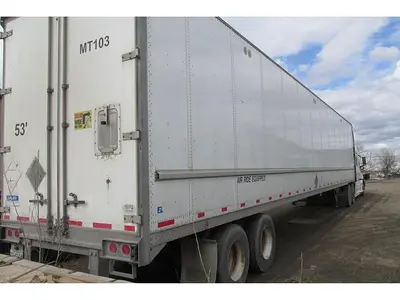 Used 2017 STOUGHTON 53 FT TANDEM Box Trailers Manitoba CA | Conquest Truck & Auto Sales #1421362