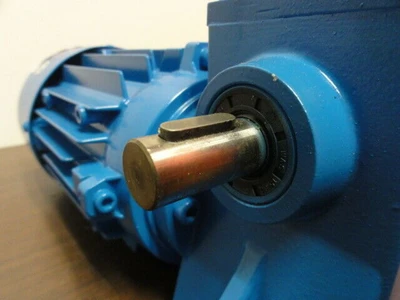 NEW RUHRGETRIEBE KG. FSP63B4