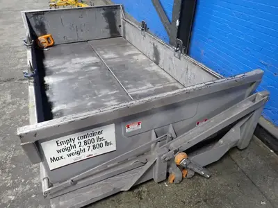 USED IRON BULL SKELETON HOPPER