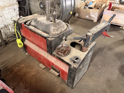 Used COATS 2020 TIRE CHANGING MACHINE Tire Balancers Michigan US | Miedema Asset Management Group #1414367