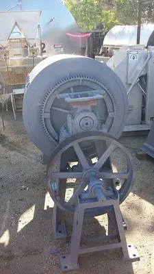 Mill, Ball, Batch, 3' x 32", Paul O Abbe, 5 HP, C/st #S738884