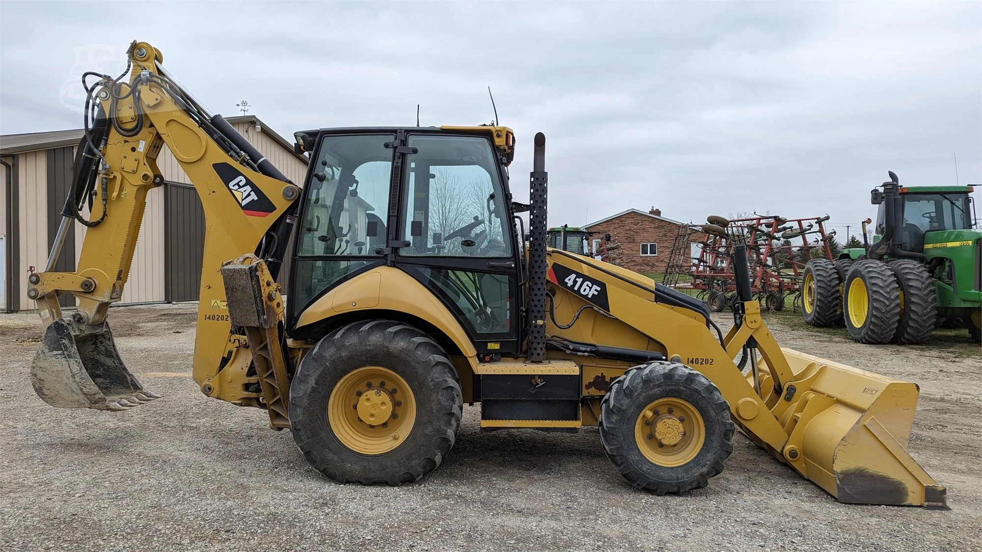 USED 2014 CATERPILLAR 416F