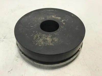 USED METAL FABRICATOR LEVELING PAD