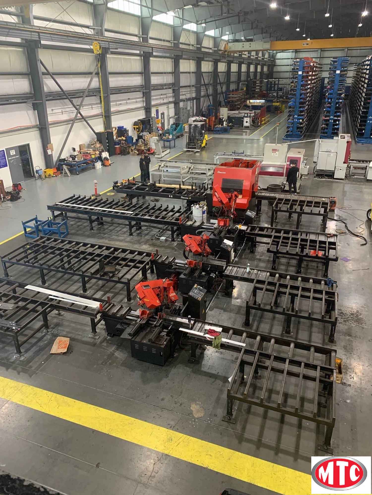 10’ Long Power Table. Like: Doall, HEM, MARVEL, HYD-MECH