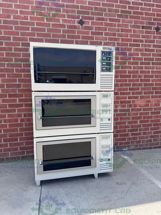 Used KUHNER ISK-1-W / ISK1-X REFRIGERATED INCUBATOR SHAKER 5°C BELOW AMBIENT TO 60°C Incubators California US | Equipment Lab #485880