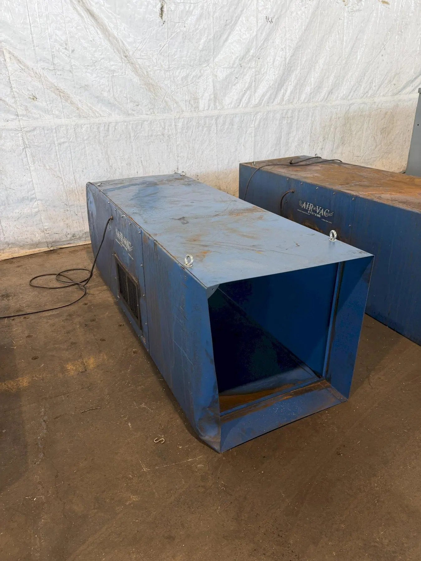 USED AIR-VAC M30