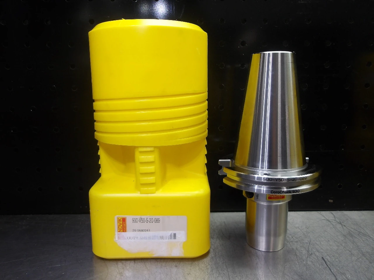 Sandvik CAT50 20mm Hydraulic Endmill Holder 930-V50-S-20-089 (LOC475)