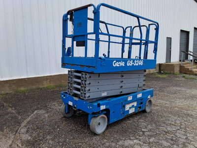 USED 2018 Genie GS-3246