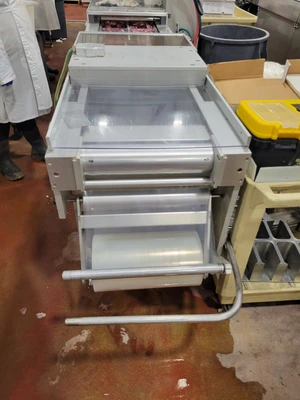 USED 1995 MULTIVAC M860EPC