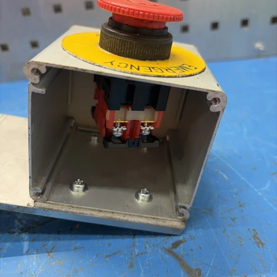 Used Unbranded Unknown Relays & Switches Indiana US | J&J Industrial Supply #1300186