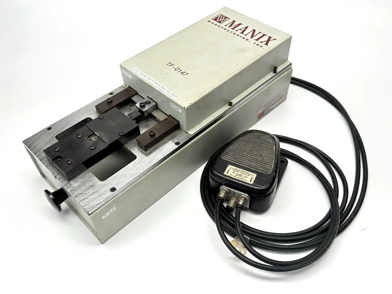 Used Manix Manufacturing SS-1A PCB Lead Forming Machine Michigan US | Maverick Industrial Sales #1502166