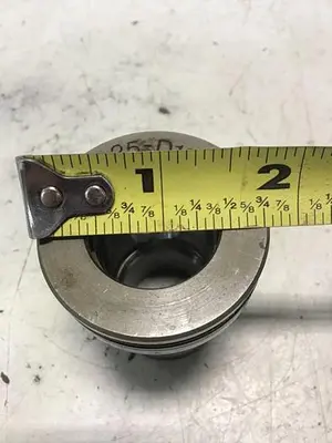 USED VICKERS 25-D10-30