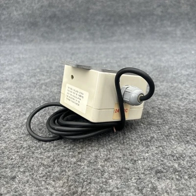 Used Marl International 020-925-22-87 Light Source Equipment California US | Davliegogo LLC #1707763