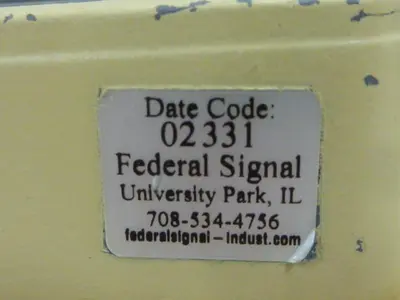 USED FEDERAL SIGNAL 450