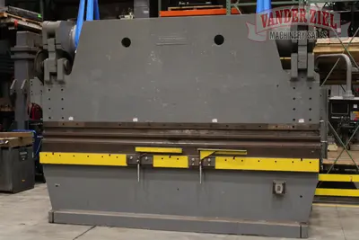 Accurpress 14' x 400 Ton Hydraulic Press Brake, Model 740012