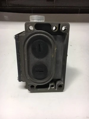 USED Balluff BNS-113-D04-R12-100
