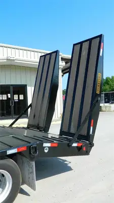 New | in-Stock 2027 PITTS LB35-33CS Lowboy Trailers Tennessee US | LMI Tennessee LLC #1504962