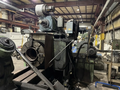 LEBLOND Deep Hole Borer, in very good used condition, visible under power
