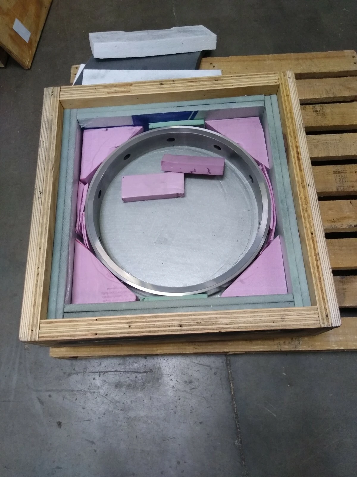 NEW OPEN STEEL RING OD 16 1/4"X ID15"X