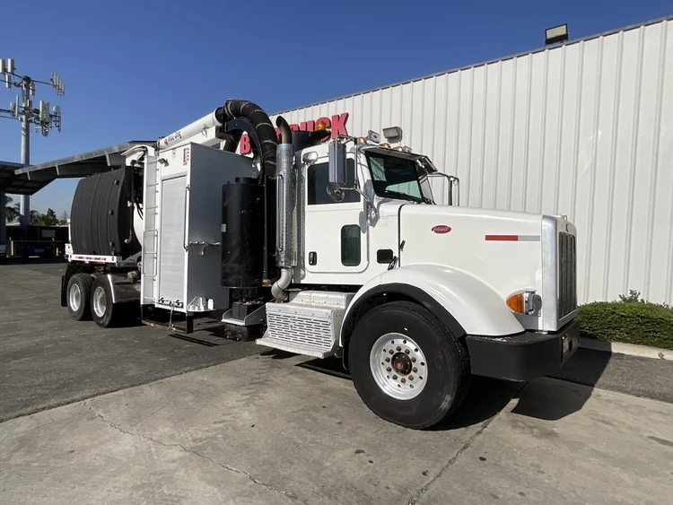 Used 2014 PETERBILT 365 Hydro Excavators California US | Big Truck & Equipment #1412279