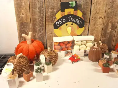 Huge lot of Fall & Thanksgiving