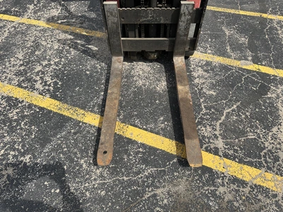 USED CLARK C500-25
