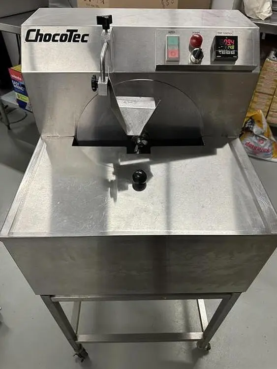 Used CHOCOTEC _UNKNOWN_ Chocolate Confectionary Tempering Ontario CA | UNION STANDARD EQUIPMENT CO. #936583
