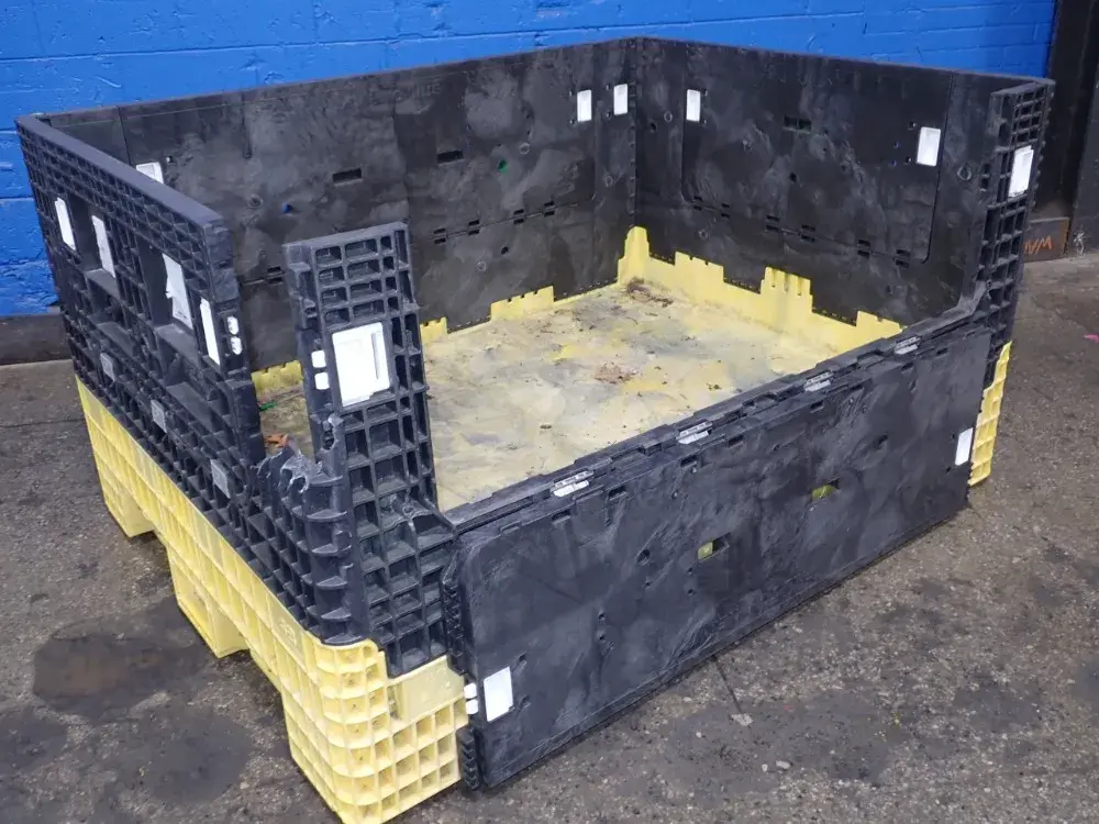 Collapsible Bulk Container