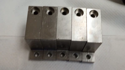 USED MISUMI Shaft Supports (SK20
