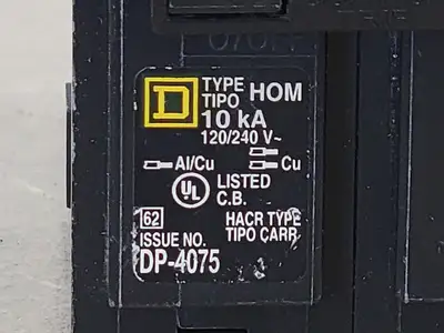 USED SQUARE D HOM230
