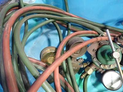 Smith's Welding Equipment  Welding Hoses W/ Pressure Regulators