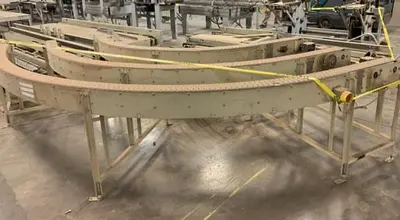 90 DEGREE 3-FLAT CHAIN TURN CONVEYOR