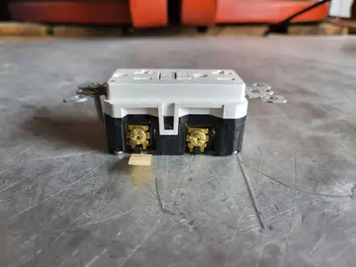 20 Amp 125V GFCI Receptacle