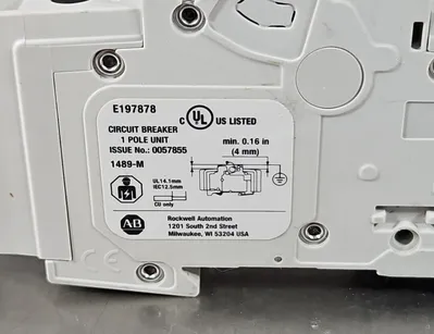 Allen Bradley 1489-M1D30 Ser D. Circuit Breaker. 4E-21